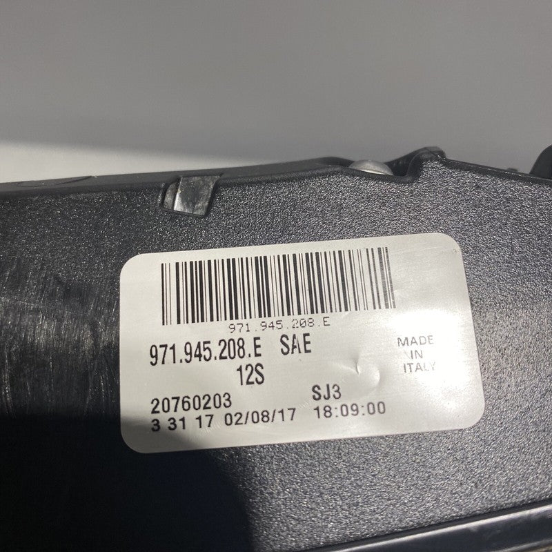 971945208E PORSCHE PANAMERA TAIL LIGHT RIGHT INNER 971945208E LED 2017 2018 2019 2020