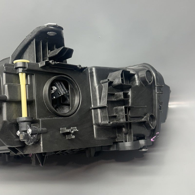 BMW I7 HEADLIGHT LEFT DRIVER 2023 2024 LED 5A63713-05 LENS CHANGED