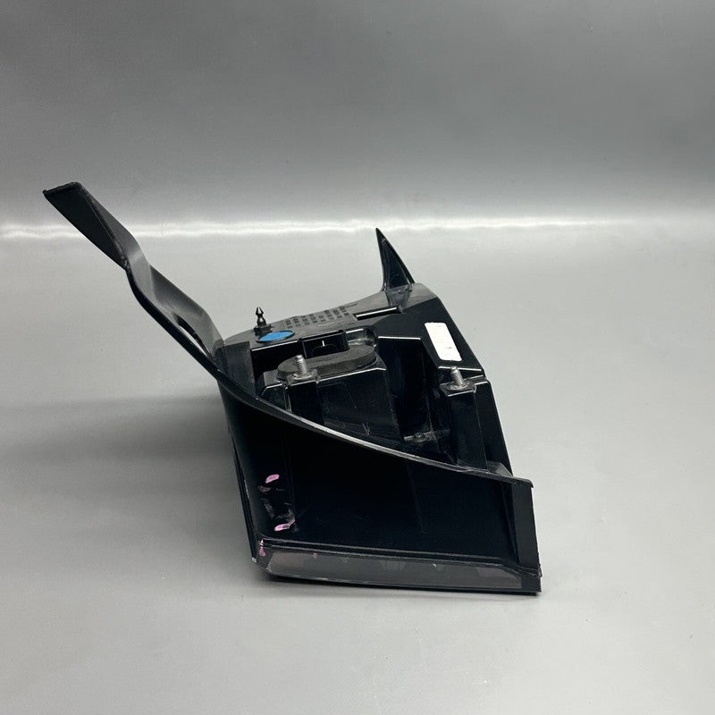 MODEL 3 TESLA MODEL 3 TAIL LIGHT LEFT DRIVER 2017 2018 2019 2020 2021 LED OEM