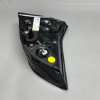 TESLA MODEL Y TAIL LIGHT TRUNK LEFT DRIVER 2020-2022 2023 2024 4 PIN O