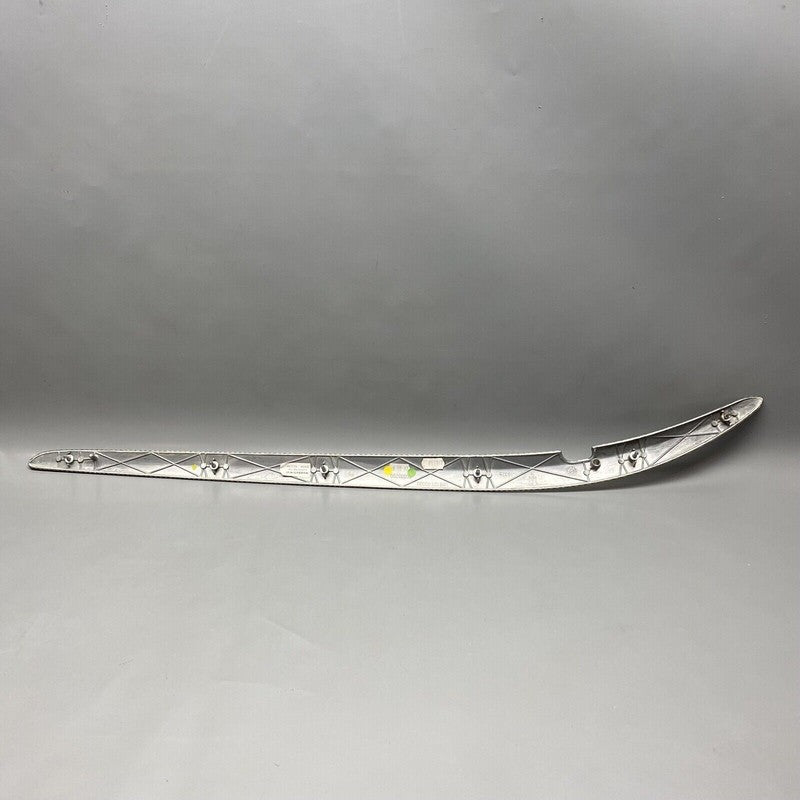 80335700 MASERATI GRANTURISMO DOOR TRIM LEFT CARBON FIBER 80335700 2014 2015 2016 2017 