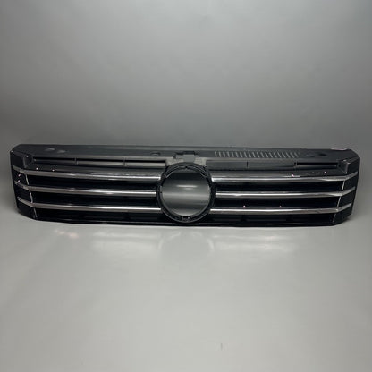 561853653A VOLKSWAGEN PASSAT GRILLE 2016 2017 2018 OEM 561853653A