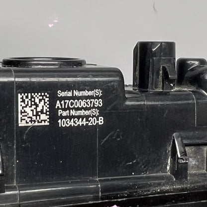 1034344-20-B TESLA MODEL S FENDER CAMERA MARKER LEFT 2016 2017 2018 OEM 1034344-20-B