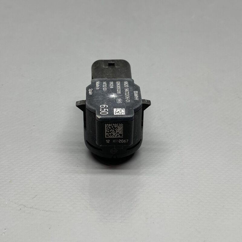 9472206-01 BMW M8 FRONT PARKING PDC SENSOR 2018 2019 2020 2021 OEM 9472206-01