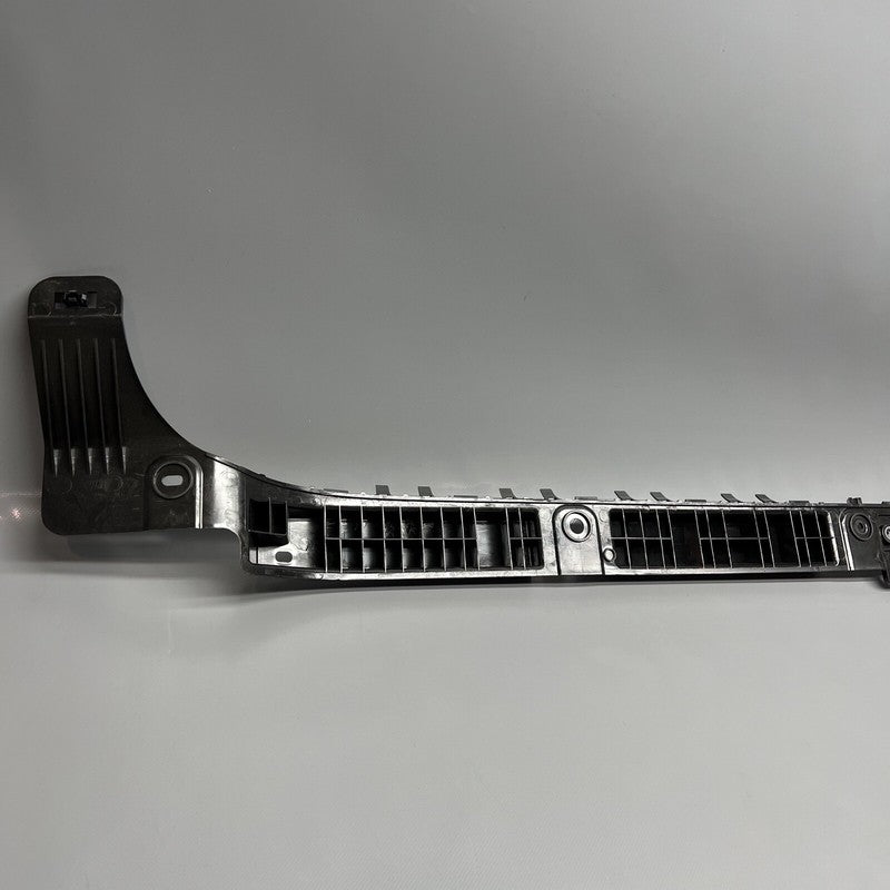 1083994-00-G TESLA MODEL 3 REAR BUMPER CENTER BRACKET 2017 18 19 20 21 22 2023 1083994-00-G