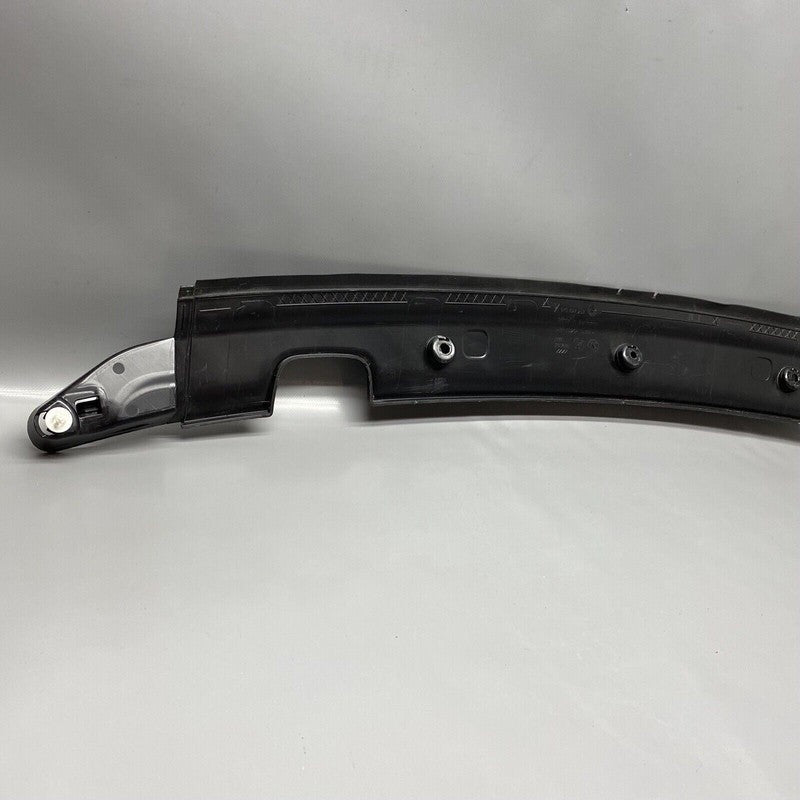 9Y3827257 PORSCHE CAYENNE COUPE LIFTGATE HINGE COVER 2020 21 22 2023 OEM 9Y3827257