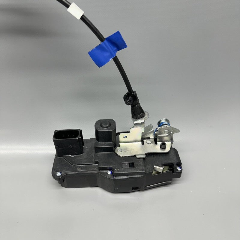 1607991-00-E TESLA MODEL S DOOR LOCK LATCH RIGHT FRONT 2021 2022 2023 OEM 1607991-00-E