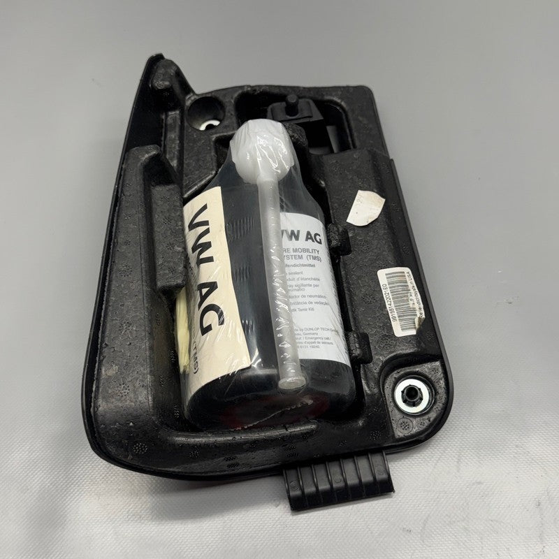PORSCHE 981 982 CAYMAN RIGHT FRONT TIRE SEALANT STORAGE COVER 2013-202