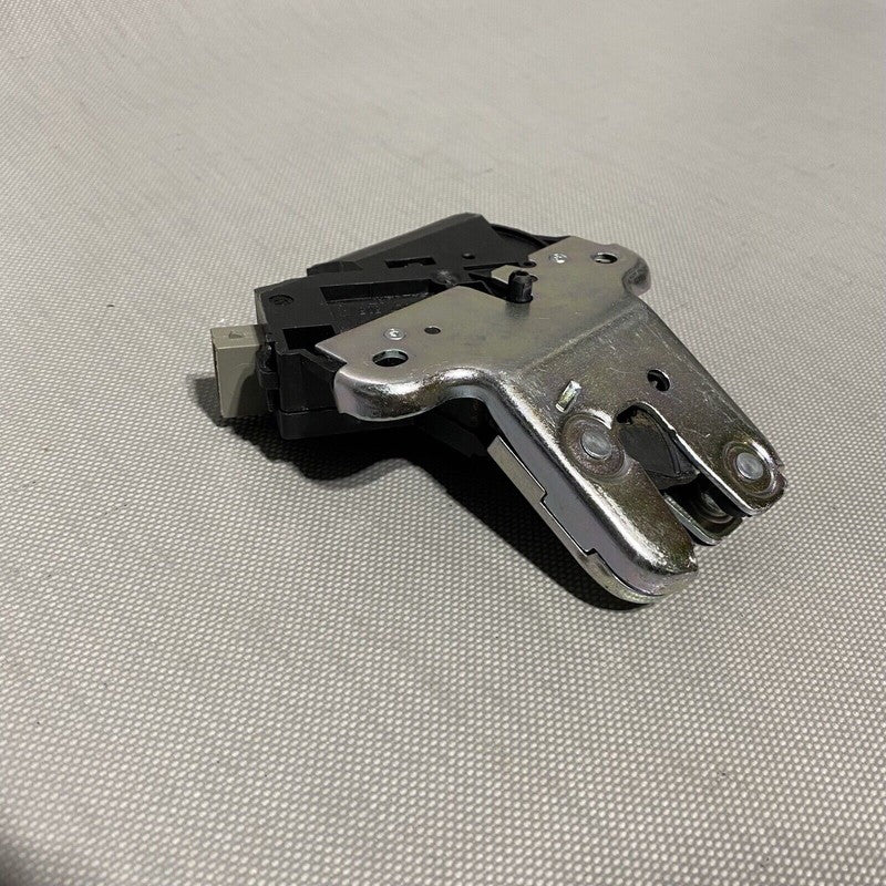 4F5827505D AUDI A8 TRUNK LOCK ACTUATOR MOTOR 2004 2005 2006 2007 2008 2009 2010 OEM