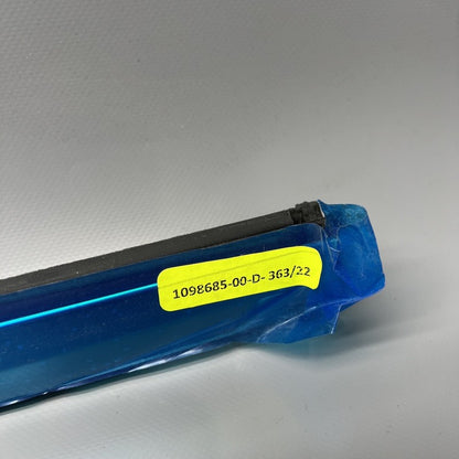 1098685-00-D TESLA MODEL X DOOR WINDOW BELT MOLDING LEFT REAR 2016 17 18 19 2020 1098685-00-D