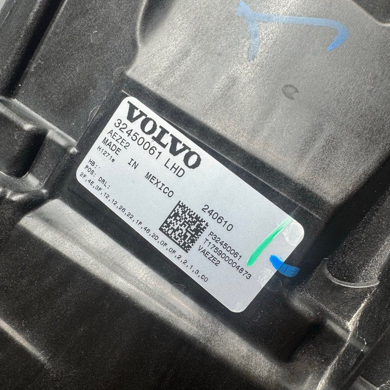 VOLVO EX30 ULTRA HEADLIGHT RIGHT PASSENGER SIDE LED 2025 OEM 32450061