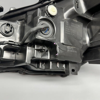 TOYOTA CAMRY HEADLIGHT RIGHT PASSENGER 2018 2019 2020 LED OEM