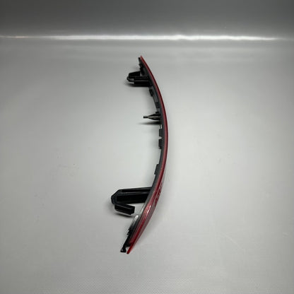 31468556 VOLVO XC90 BUMPER REFLECTOR LEFT REAR 2016 2017 2018 2019 2020 OEM 31468556