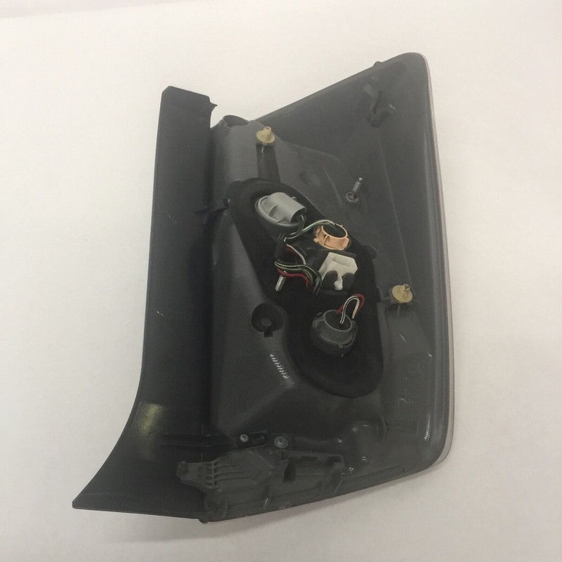 TOYOTA PRIUS TAIL LIGHT LEFT SIDE LED 2010 2011 OEM