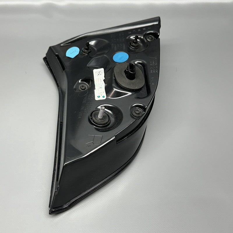 1502088-00-B TESLA MODEL Y TAIL LIGHT TRUNK RIGHT SIDE 2020 2021 2022 2023 OEM HAS WATER MARK