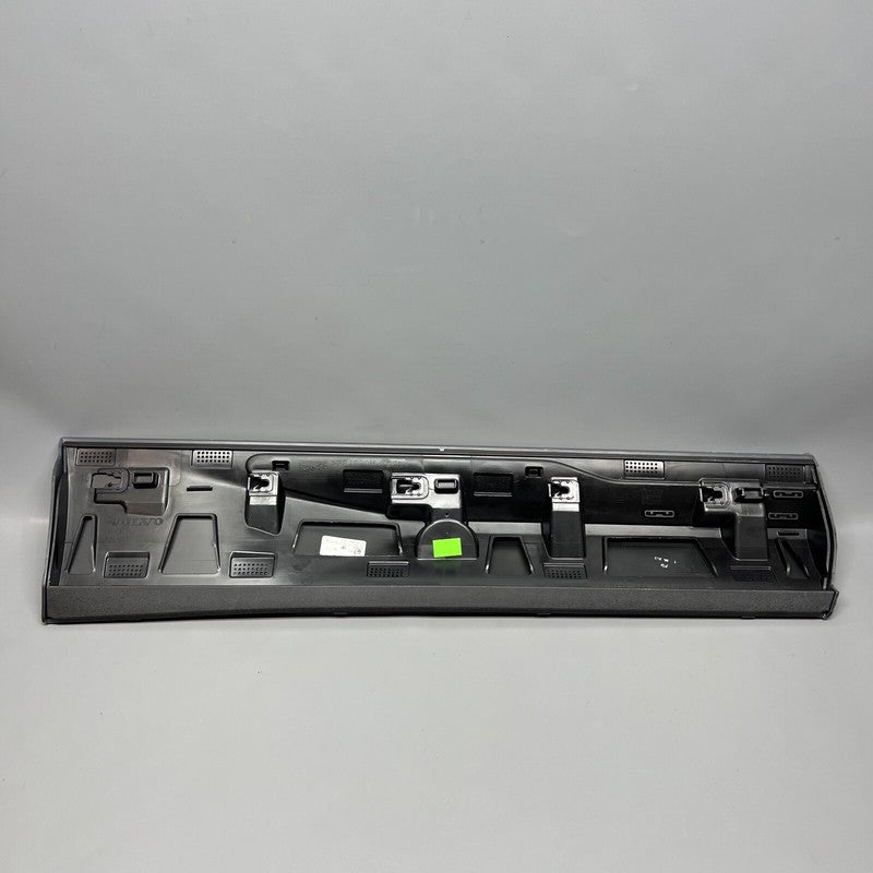 31440296 VOLVO XC60 DOOR MOLDING LEFT REAR 2018 2019 2020 OEM 31440296