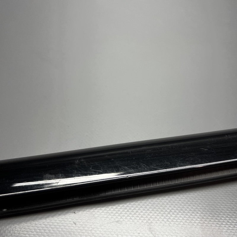 9Y0837476J PORSCHE CAYENNE DOOR BELT MOLDING RIGHT FRONT 2019 2020 OEM 9Y0837476J