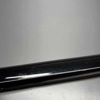 9Y0837476J PORSCHE CAYENNE DOOR BELT MOLDING RIGHT FRONT 2019 2020 OEM 9Y0837476J