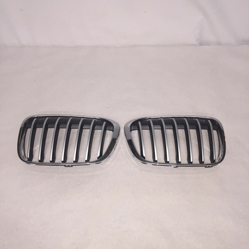 7354823 BMW X1 F48 FRONT BUMPER LEFT AND RIGHT GRILLES 2016 2017 OEM