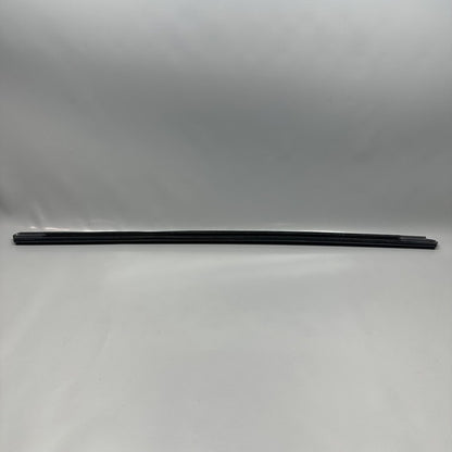 1495712-00-C TESLA MODEL Y DOOR WINDOW MOLDING LEFT REAR 2020 2021 2022 OEM 1495712-00-C