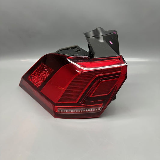 VOLKSWAGEN TIGUAN TAIL LIGHT LEFT DRIVER 2018 2019 2020 OEM 5NN945095A