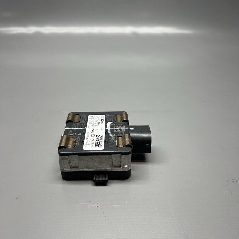 3Q0907590L AUDI Q3 LEFT LANE CHANGE ASSIST MODULE 2019 2020 2021 2022 2023 OEM 3Q0907590L