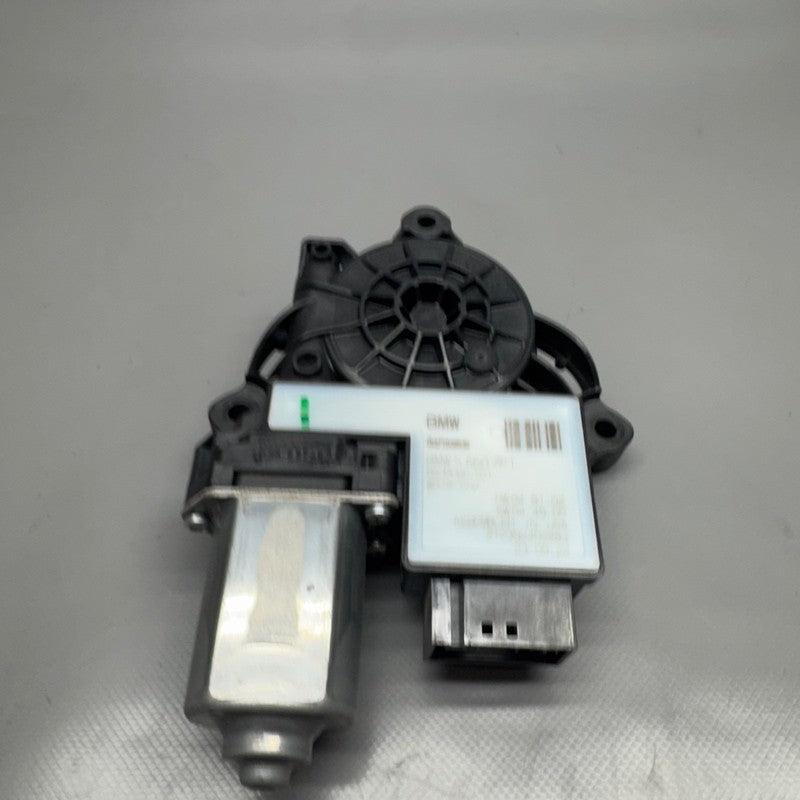 BMW 330 M340 DOOR WINDOW MOTOR LEFT FRONT 2019 2020 2021 2022 2023 202