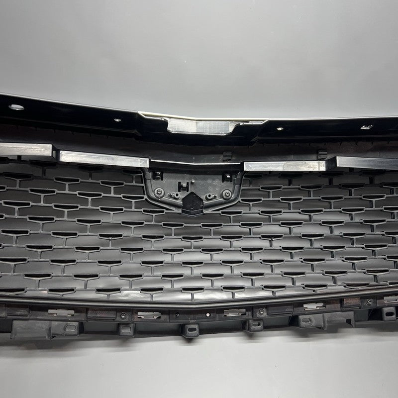 XT6 CADILLAC XT6 GRILLE UPPER 2020 2021 2022 2023 OEM 