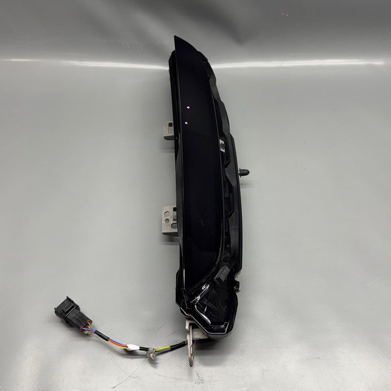 RANGE ROVER VOUGE OUTER TAIL LIGHT RIGHT 2022 2023 2024 OEM M8E2-13404