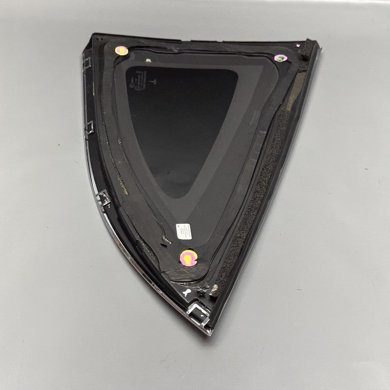 1034906-80-F TESLA MODEL X QUARTER GLASS RIGHT REAR 2016 17 18 19 2020 OEM 1034906-80-F