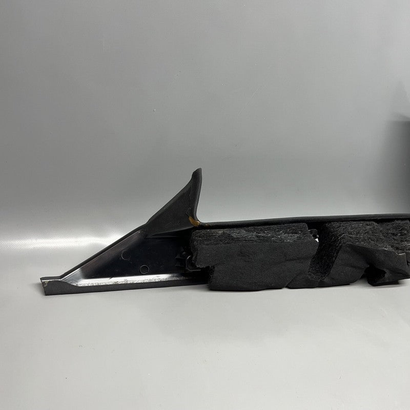1916130-00 TESLA MODEL 3 A PILLAR GARNIGH RIGHT 2024 2025 OEM 1916130-00