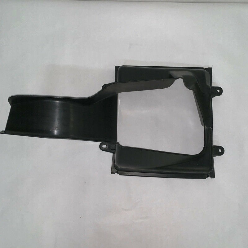 670004140 C799 MASERATI GHIBLI FRONT LEFT INTERCOOLER DUCT COVER 2014 2015 2016 OEM