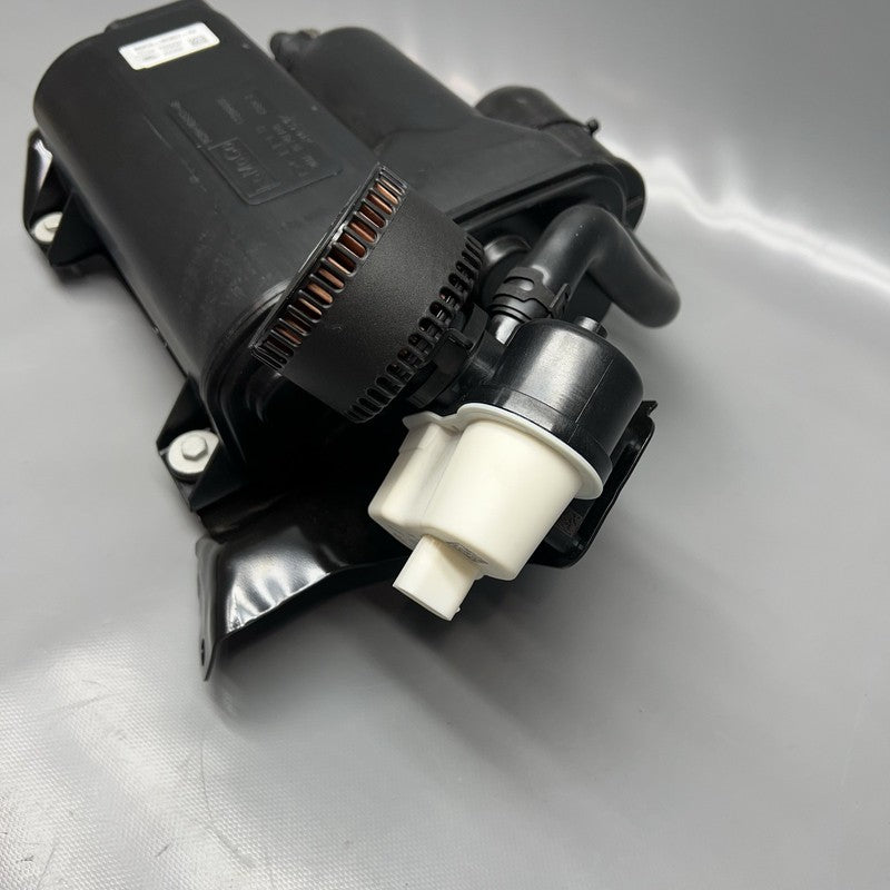 M9C3-9E857-AE RANGE ROVER SPORT VAPOR CANISTER 2022 2023 OEM M9C3-9E857-AE