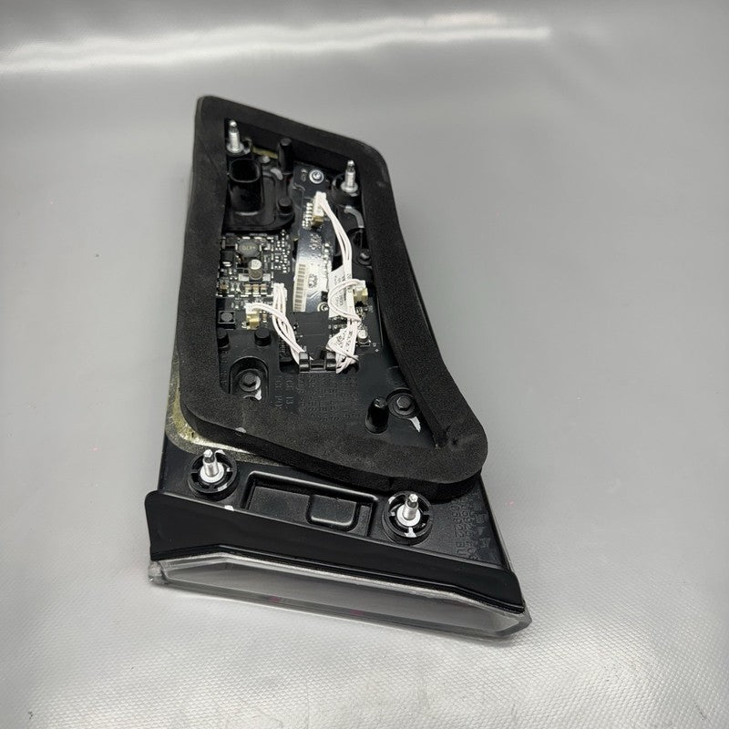 6005922-00-E TESLA MODEL S TAIL LIGHT INNER LEFT DRIVER 2012 2013 2014 2015 OEM 6005922-00-E