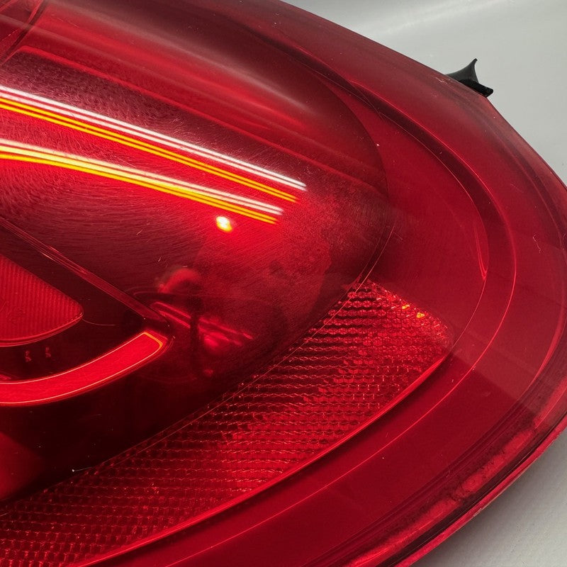 MERCEDES BENZ GLA350 TAIL LIGHT RIGHT PASSENGER 2015-2017 2018 2019 20