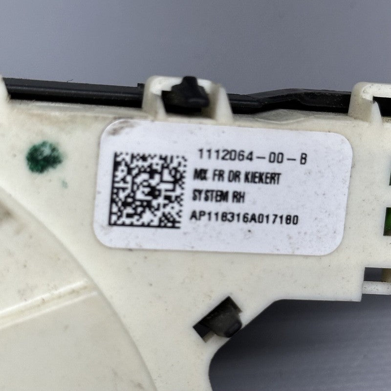 1112064-00-B TESLA MODEL X DOOR LOCK ACTUATOR RIGHT FRONT 2016 17 18 19 2020 OEM 1112064-00-B