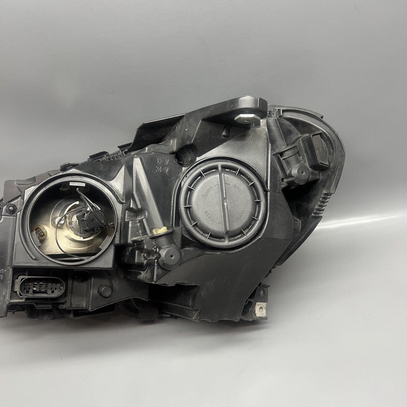 MERCEDES BENZ C250 HEADLIGHT RIGHT PASSENGER 2012 13 2014 HALOGEN A204