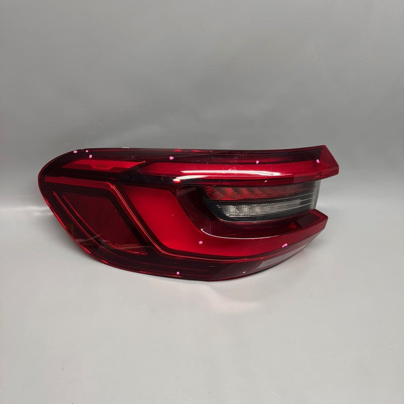 BMW X5 TAIL LIGHT LEFT DRIVER X5M 2019 2020 2021 2022 2023 OEM 3744226