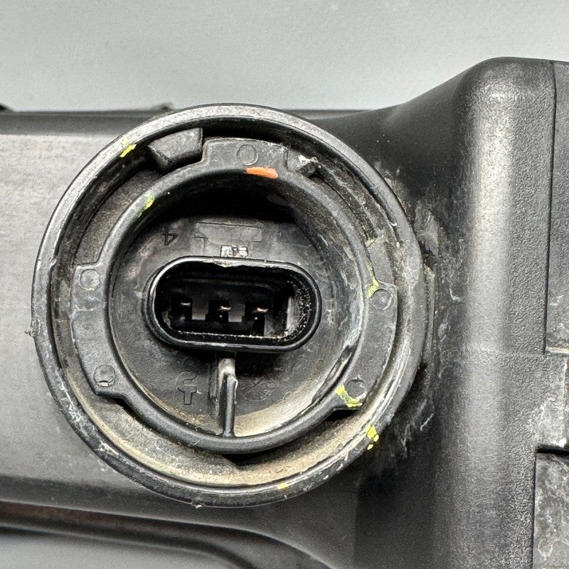 MODEL 3 TESLA MODEL 3 FOG LIGHT RIGHT PASSENGER 2017 2018 2019 2020 2021 2022 OEM