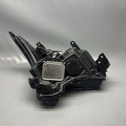 TOYOTA TUNDRA HEADLIGHT LEFT DRIVER 2022 2023 2024 LED OEM 