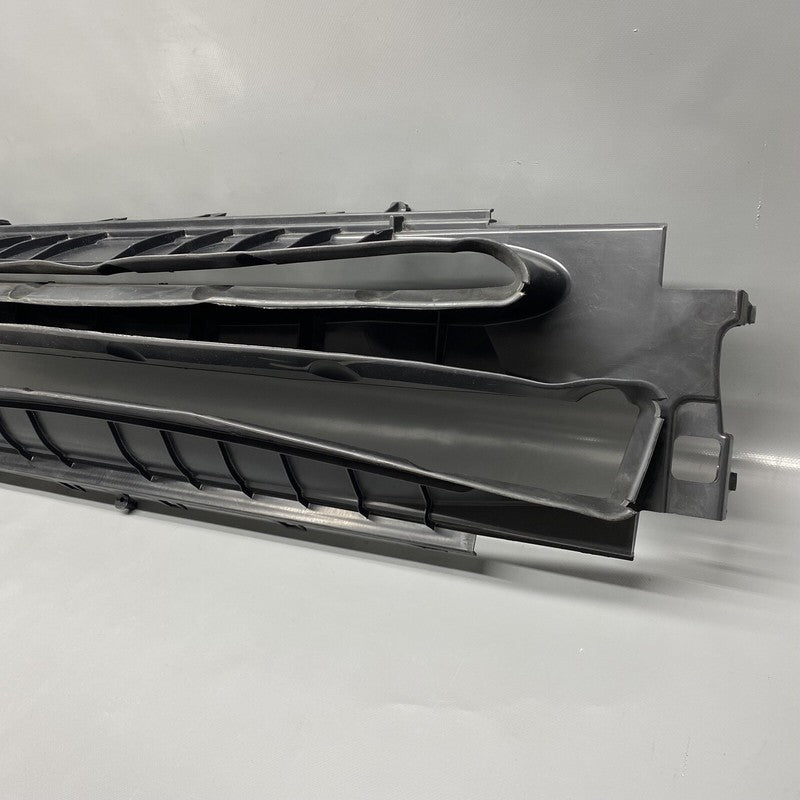 6008193-00-B TESLA MODEL S FRONT LOWER AIR DUCT 6008193-00-B 2012 2013 2014 2015 OEM