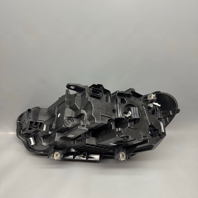 BMW X1 HEADLIGHT RIGHT PASSENGER 2020 2021 2022 LED 63115A01176 OEM