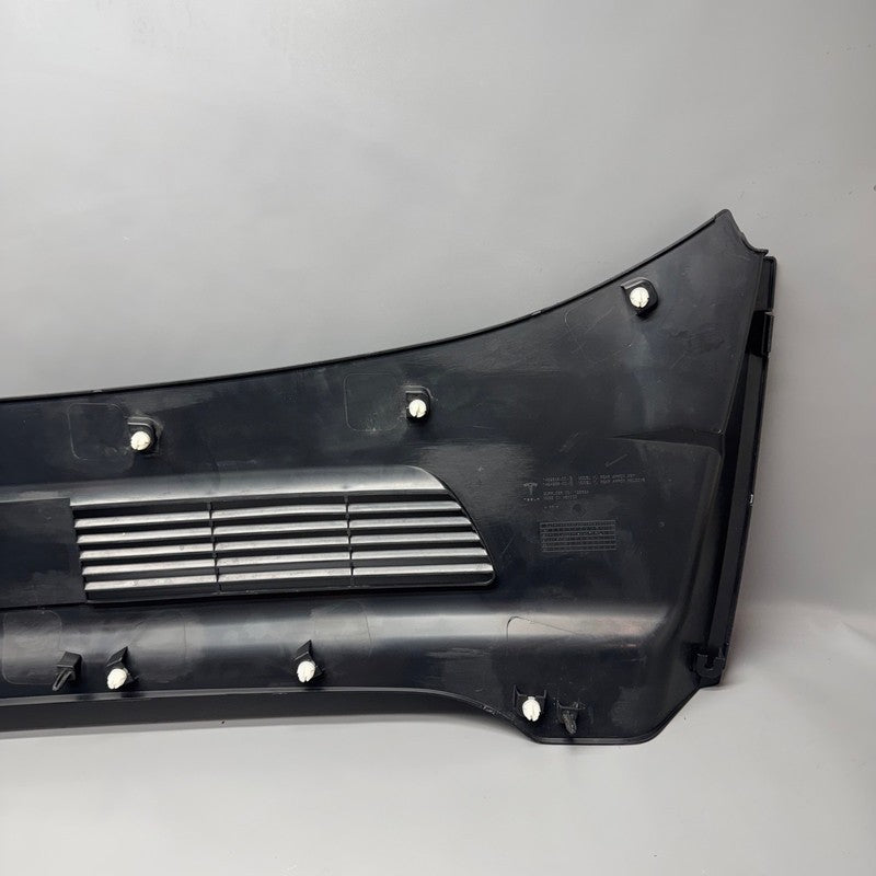 TESLA MODEL Y APRON REAR COVER 2020 2021 2022 2023 2024 OEM 1492605-00