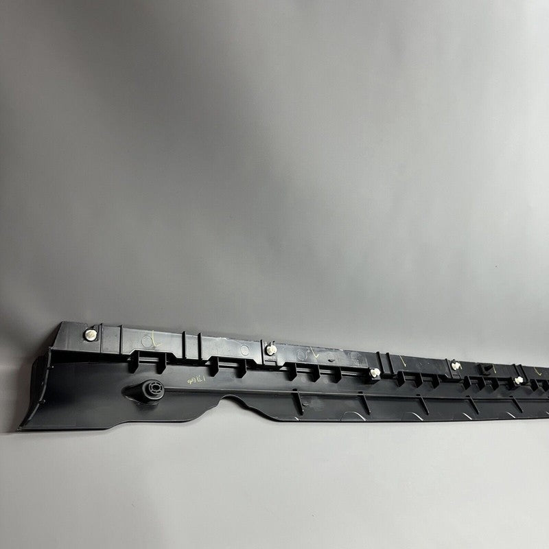 1497741-00-C TESLA MODEL Y ROCKER MOLDING CARRIER LEFT 2020 2021 2022 2023 OEM 1497741-00-C
