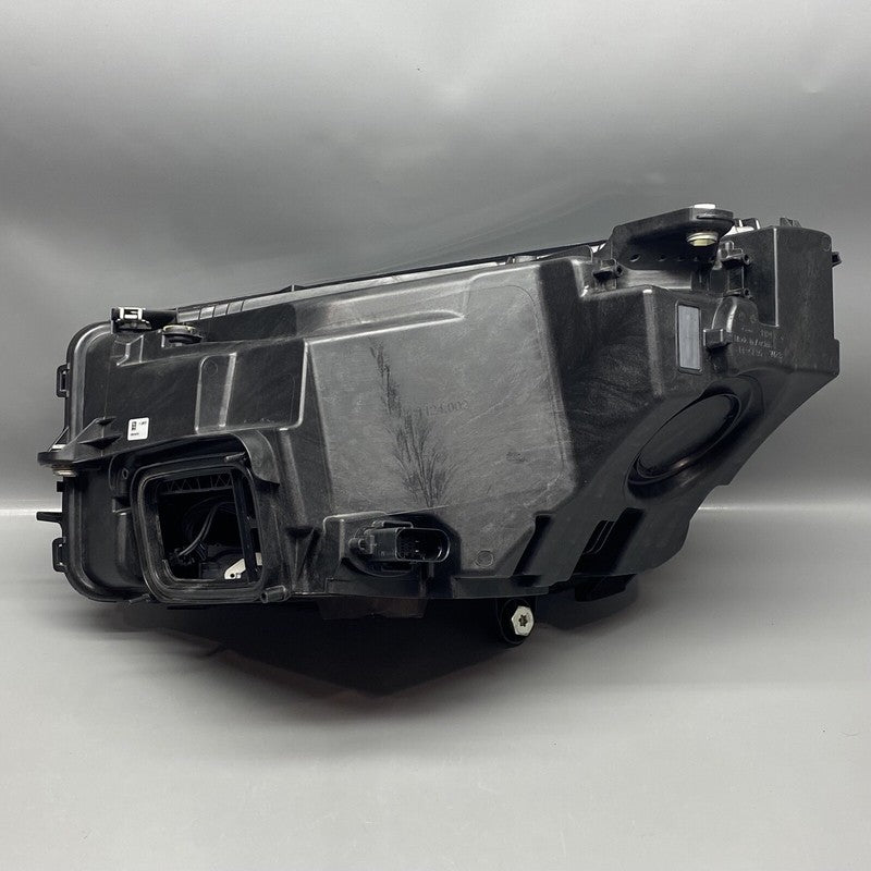 A2539067401 MERCEDES BENZ GLC300 HEADLIGHT RIGHT PASSENGER A2539067401 2020 2021 2022 LED