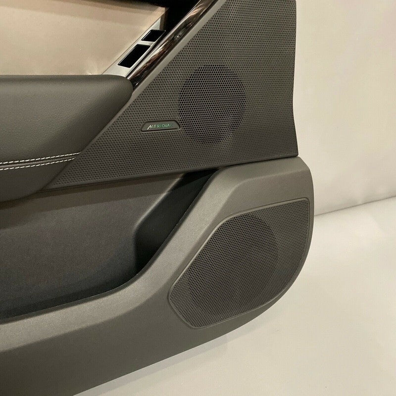 LR091434  /  J8A2-23719-AAW RANGE ROVER VELAR L560 DOOR PANEL LEFT DRIVER FRONT 2018 2019 2020 OEM LR091434 