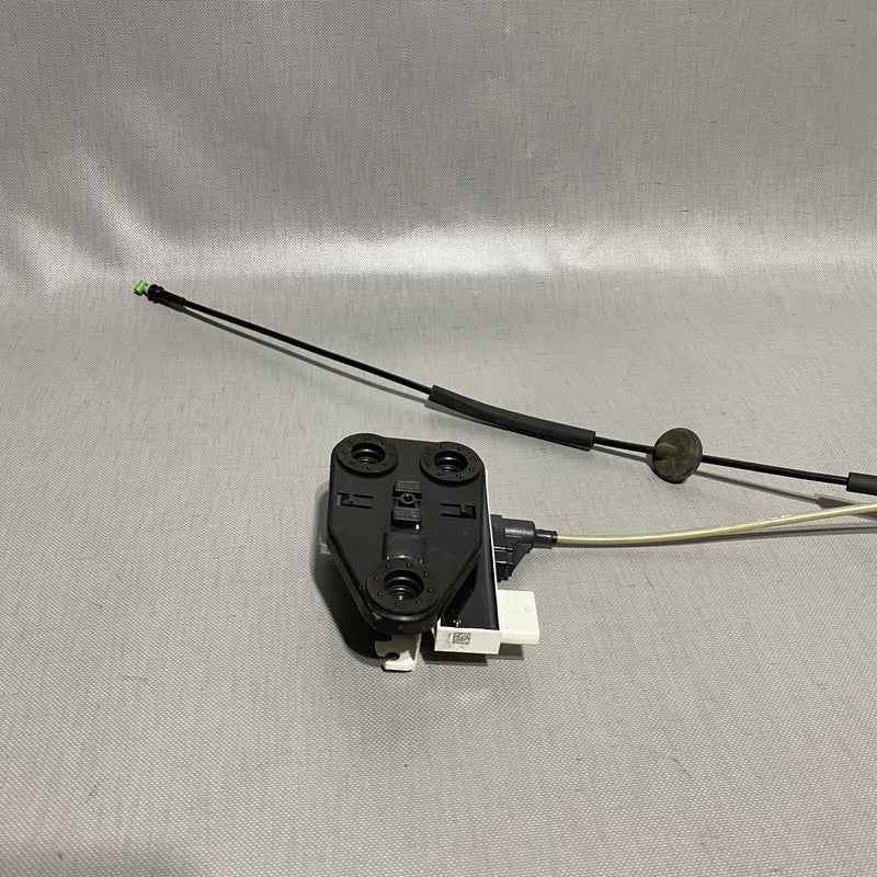 1126199-00-B TESLA MODEL X DOOR LOCK LATCH LEFT FRONT 1126199-00-B 2018 2019 2020 2021 OEM