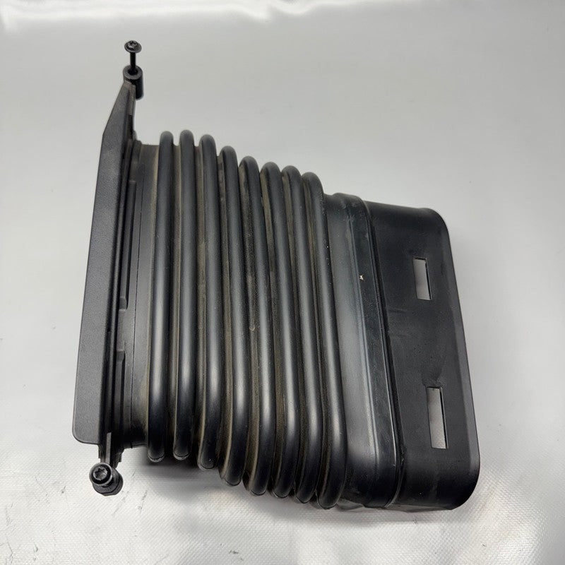 MERCEDES BENZ G63 ENGINE AIR DUCT LEFT 2019-2021 2022 2023 2024 OEM A1