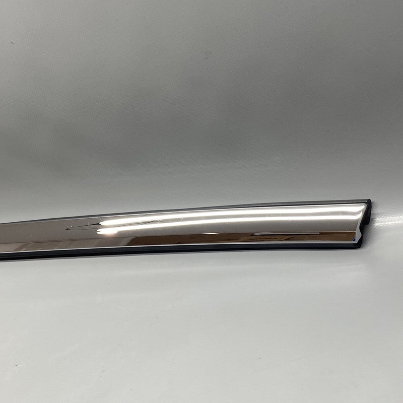 1038393-00-A TESLA MODEL S DOOR WINDOW MOLDING LEFT FR0NT 2012-2020 OEM 1038393-00-A