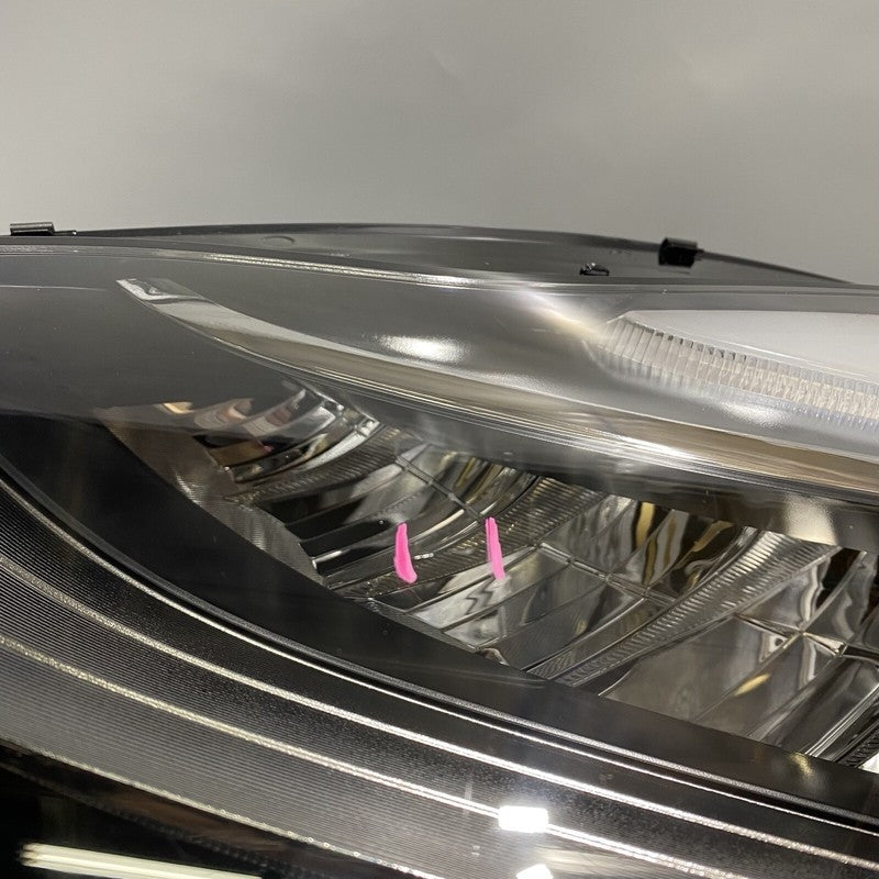 1077371-10-I TESLA MODEL 3 HEADLIGHT LEFT DRIVER 1077371-10-I 2017 2018 2019 2020 OEM 